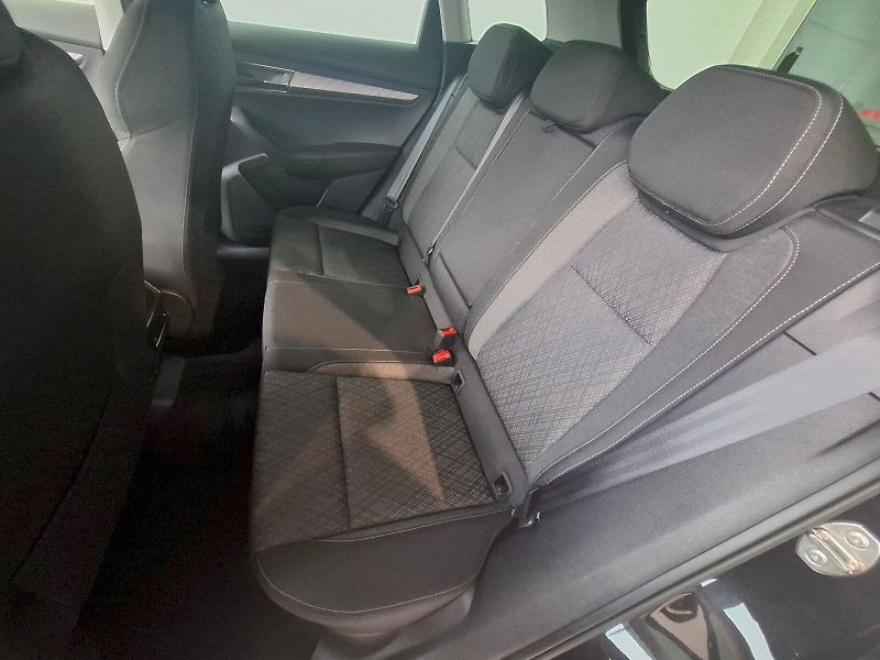 Škoda Karoq (2024) TOP SELECTION TSI 1.5/110KW 6M - fotka 39 z 44