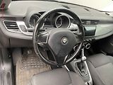Alfa Romeo Giulietta (2013) 1.6 D, AC, park.asist - náhled 12