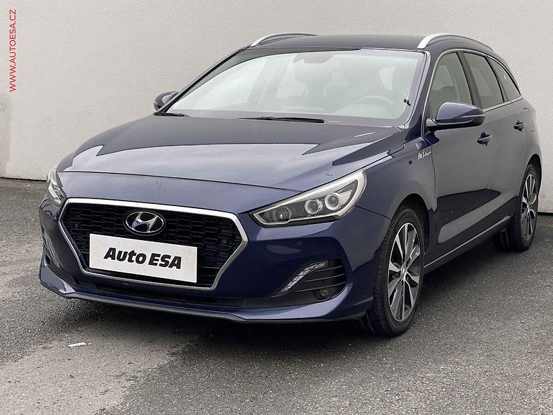 Hyundai i30 (2020) 1.4 T-GDi, 1.maj,ČR, All - fotka 3 z 19
