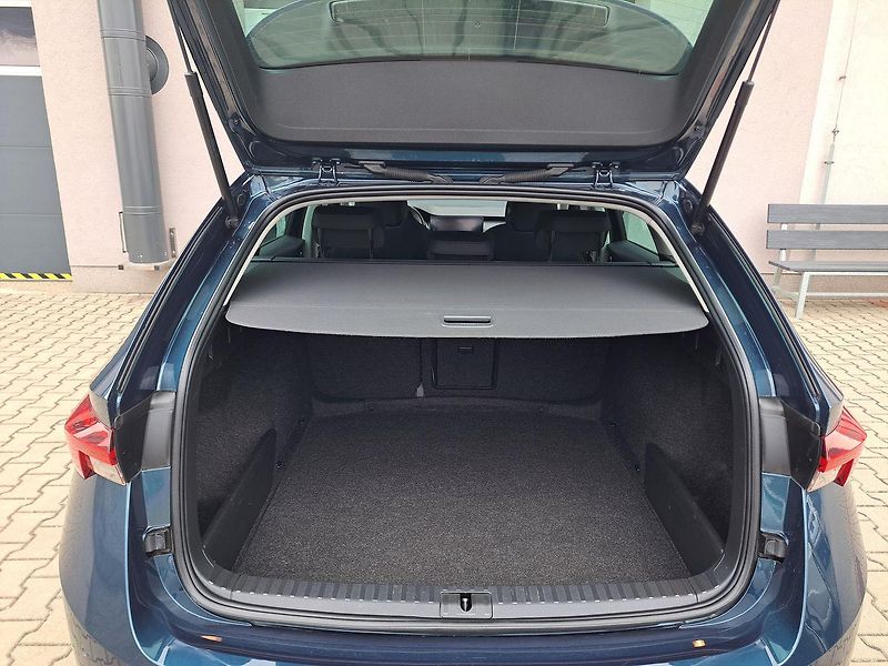 Škoda Octavia (2022) 1.0 TSI E-TEC DSG7, ZÁRUKA - fotka 30 z 33