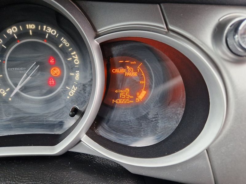 Citroën C3 (2010) 1,1i 44 KW Klima - fotka 19 z 30