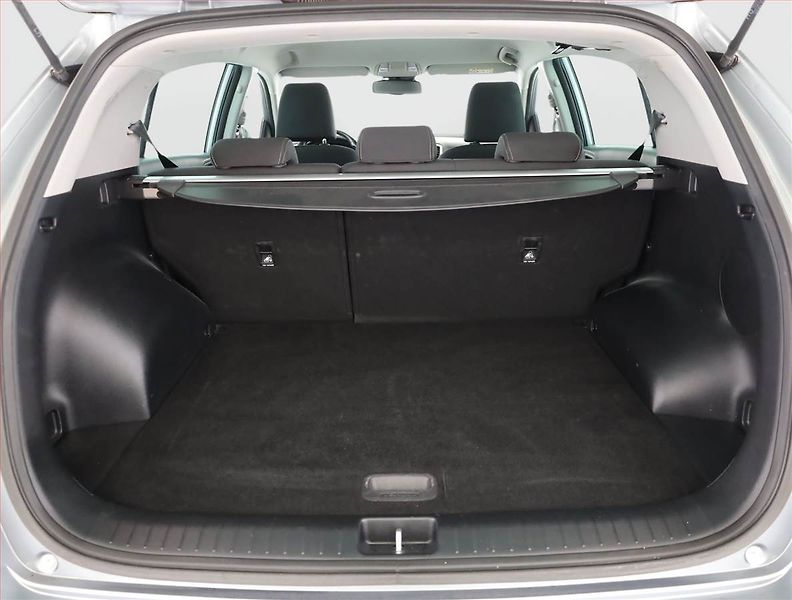 Kia Sportage (2019) 1.6 T-GDI, 4X4, Automat - fotka 17 z 17