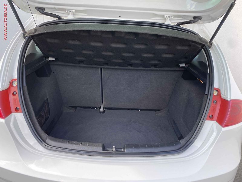 Seat Leon (2009) 1.9 TDi, AC, temp - fotka 7 z 16