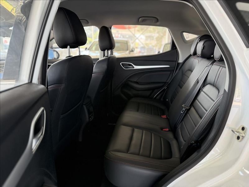 MG ZS 1,0   82kW,EXCLUSIVE,AUTOMAT,Č - fotka 26 z 29