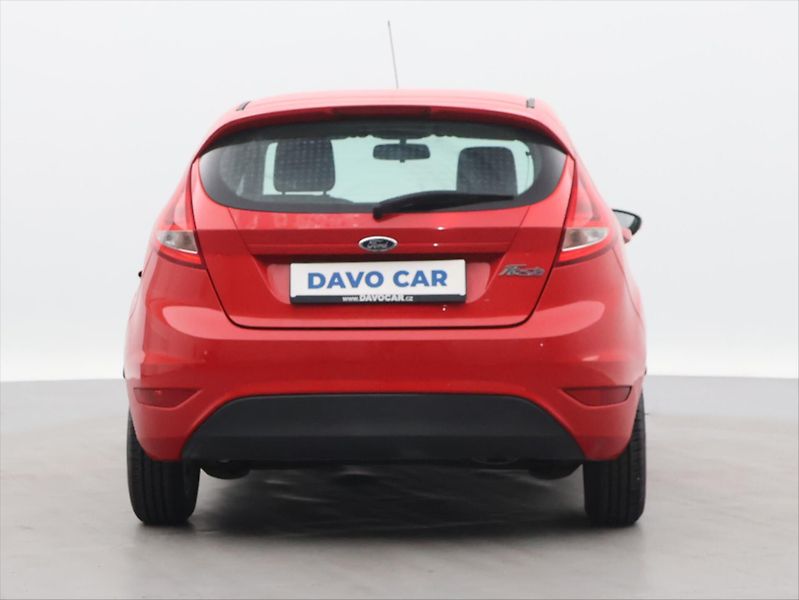 Ford Fiesta 1,2 i 44 kW CZ - fotka 6 z 26
