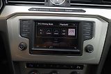 Volkswagen Passat 2.0 TDI 110 kW DCC BLIS ACC Ta - náhled 29