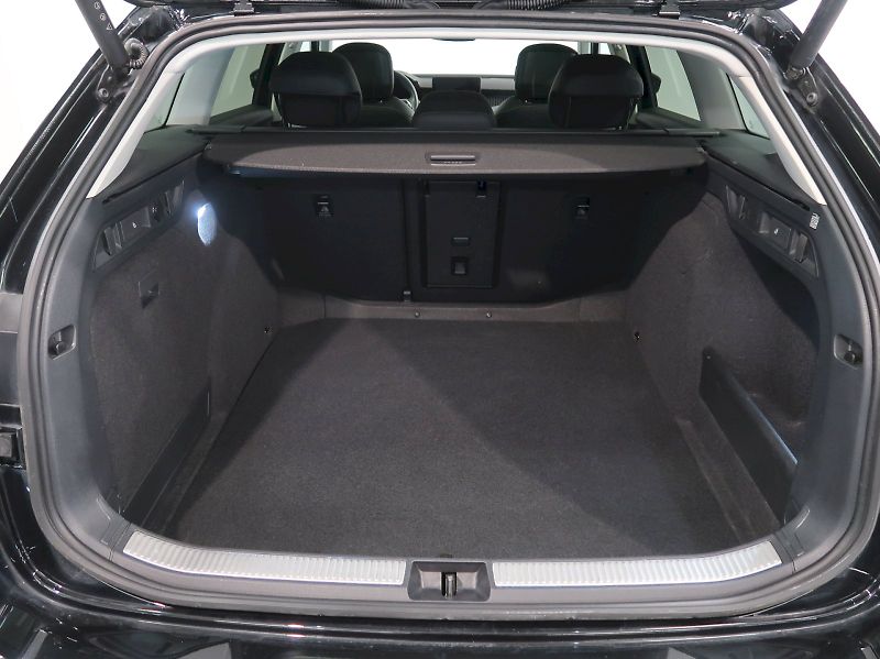 Škoda Superb (2024) SELECTION 2.0TDI 110KW DSG PAN - fotka 41 z 43