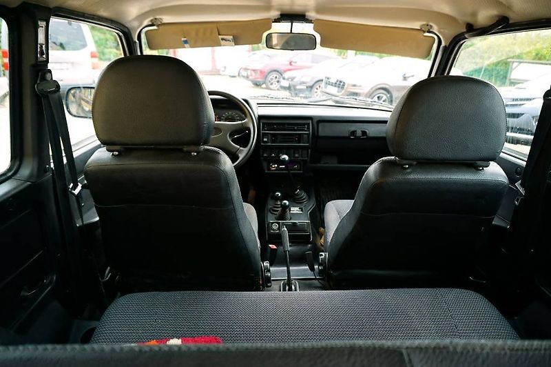 Lada Niva (2015) TAIGA 4X4 1,7 61 kW - fotka 11 z 20