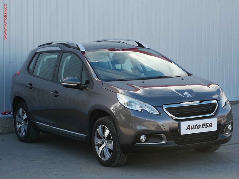 Peugeot 2008 (2015) 1.2 PT, ČR, GT Line - fotografie inzerátu