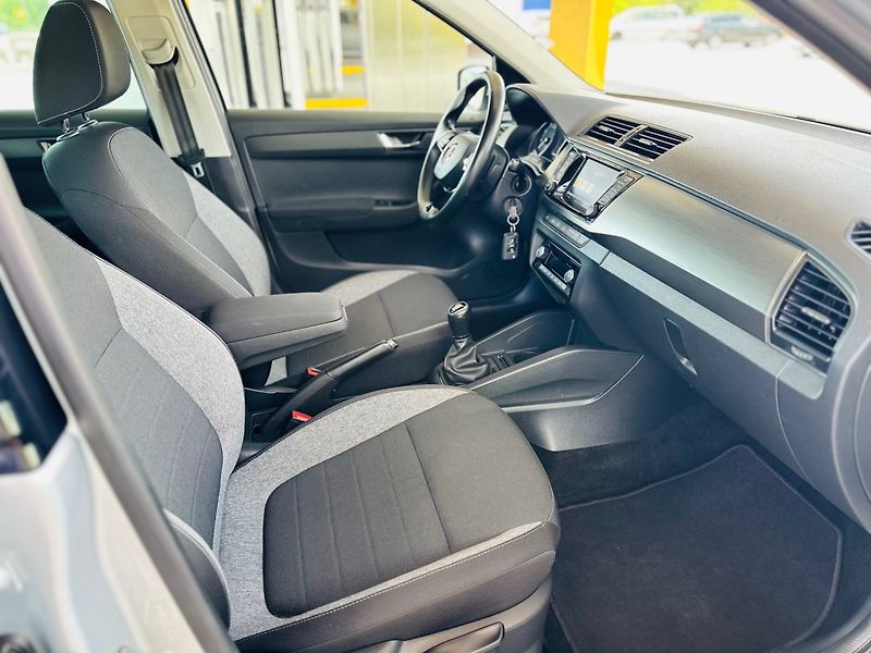Škoda Fabia (2020) 1.0TSi DRIVE 125LET EDICE - fotka 6 z 15