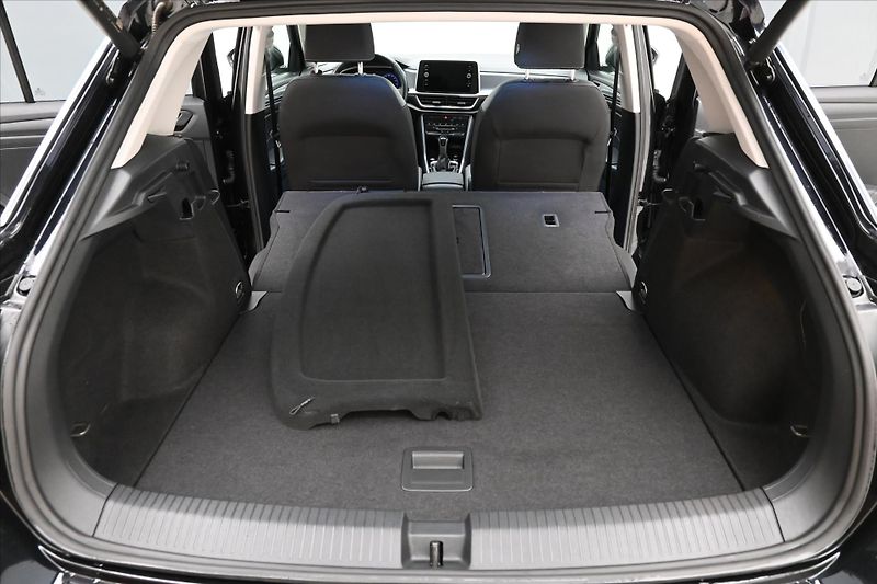 Volkswagen T-Roc 2,0 TDI 110kW DSG Style Plus Z - fotka 11 z 31