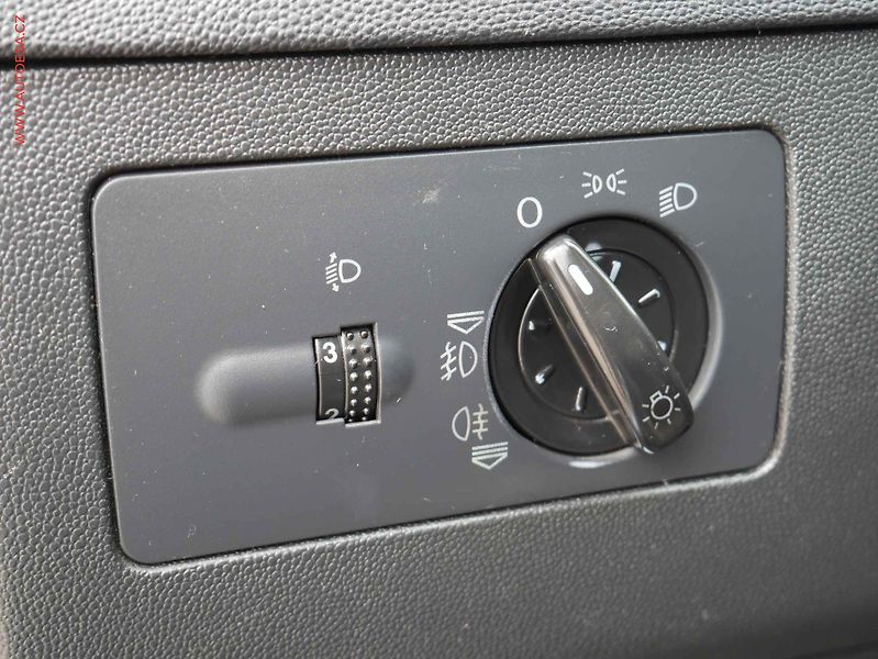 Škoda Fabia (2004) 1.2i, ČR, TZ - fotka 12 z 16