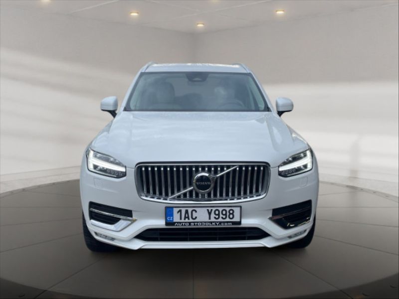 Volvo XC90 2,0 B5 AWD D Plus Bright AT - fotka 2 z 10