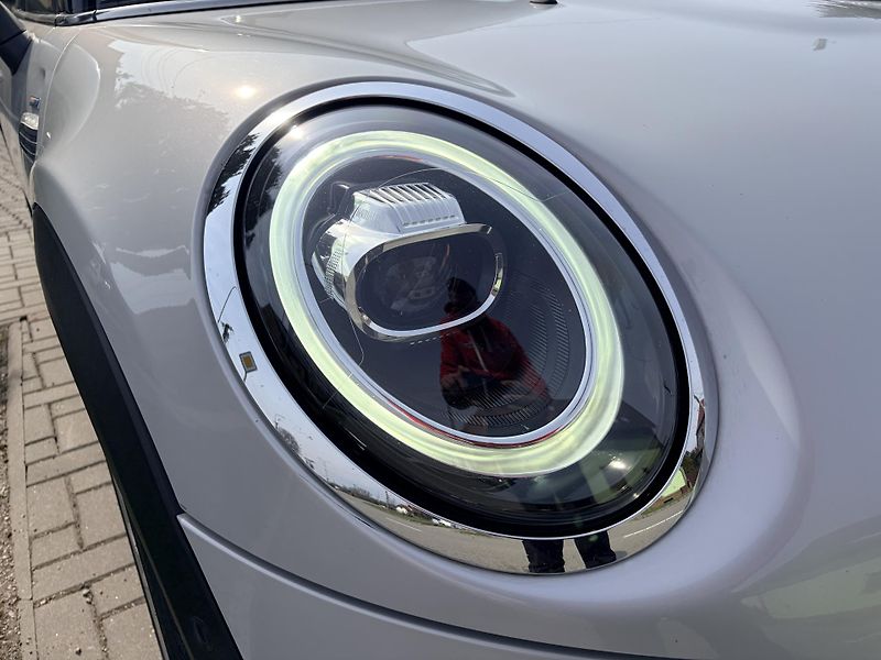 Mini Cooper 1.5 TURBO 100kW LED REZERVACE - fotka 7 z 38