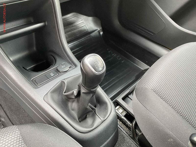 Škoda Citigo (2019) 1.0i, 2.maj,ČR, AC, park - fotka 14 z 15