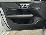 Volvo V60 PLUS DARK B4, 360°, PANORAMA, - náhled 8