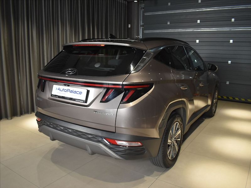 Hyundai Tucson 1,6 1.6 T-GDI tažné - fotka 4 z 17