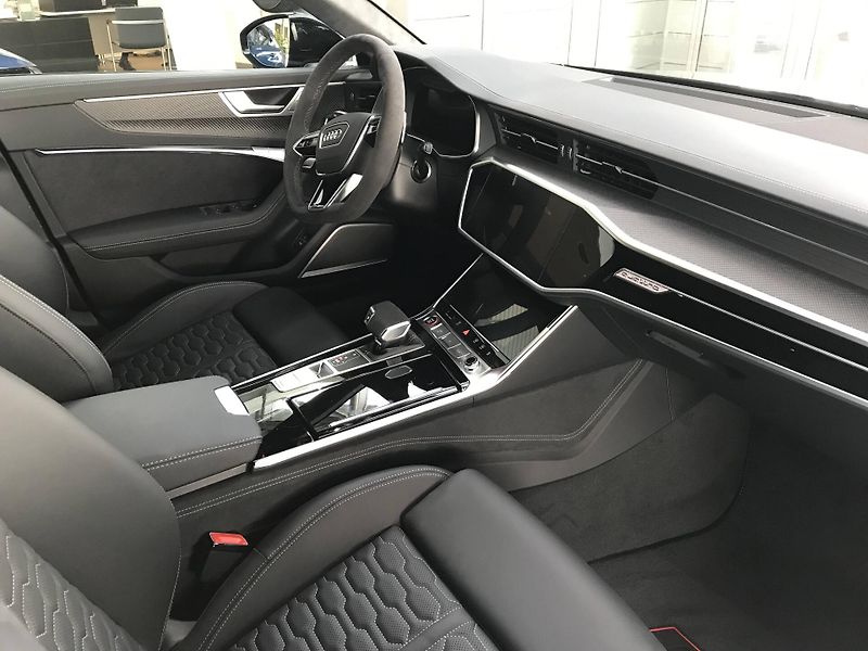 Audi A6 RS6 Performance Quattro 8TT 4, - fotka 12 z 17