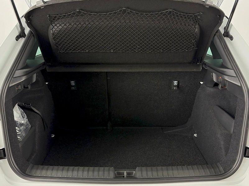 Škoda Kamiq (2026) DSG 1.0TSI 85kW Monte Carlo - fotka 30 z 33