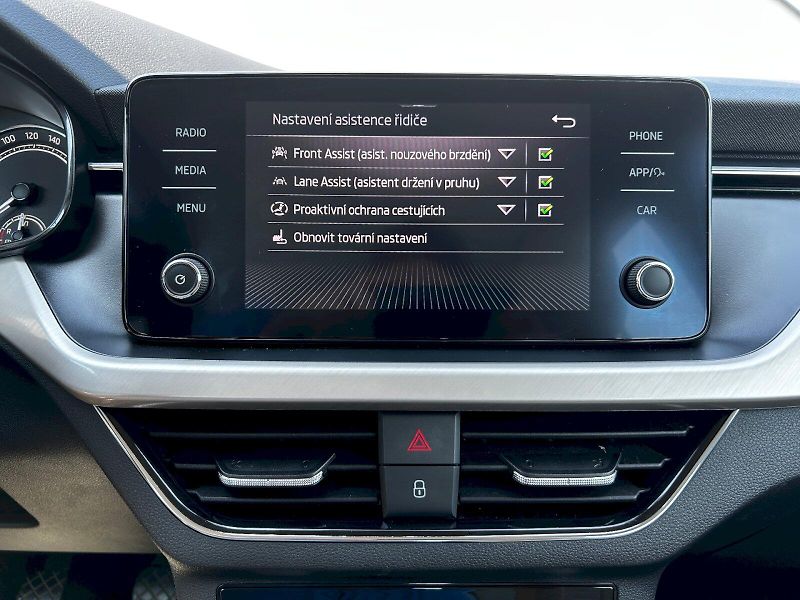 Škoda Kamiq (2021) 1.0 TSI 66kW Plyn (CNG) MP6 St - fotka 16 z 32