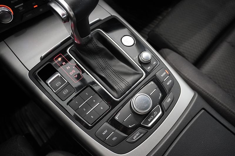 Audi A6 2,8 FSI AUTOMAT - fotka 21 z 33
