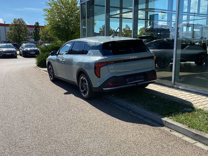 Kia K4 TOP 1,6 T-GDi GPF 7DCT 110kW/1 - fotka 6 z 10
