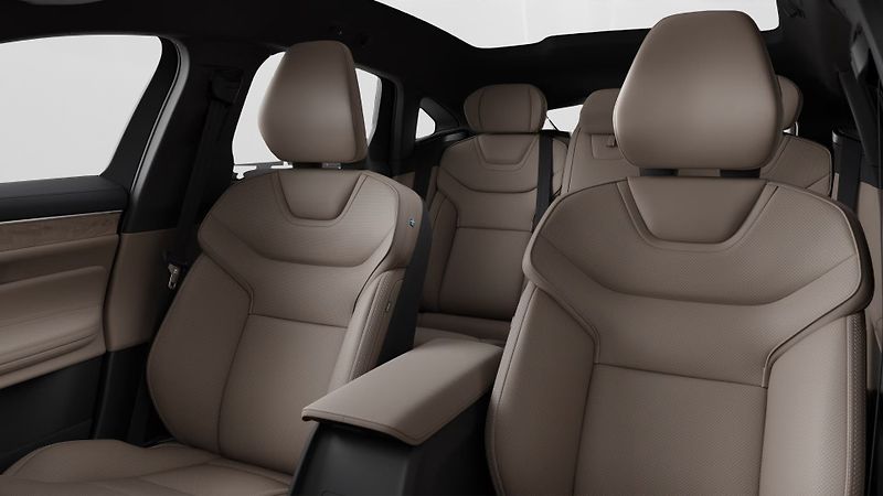 Volvo ES90 (2026) ULTRA AWD 456k, vent. kůže, Bo - fotka 10 z 13