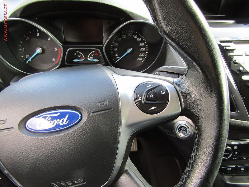 Ford Kuga (2013) 2.0 TDCi 4x4, AT, bixen, AC - fotka 14 z 17