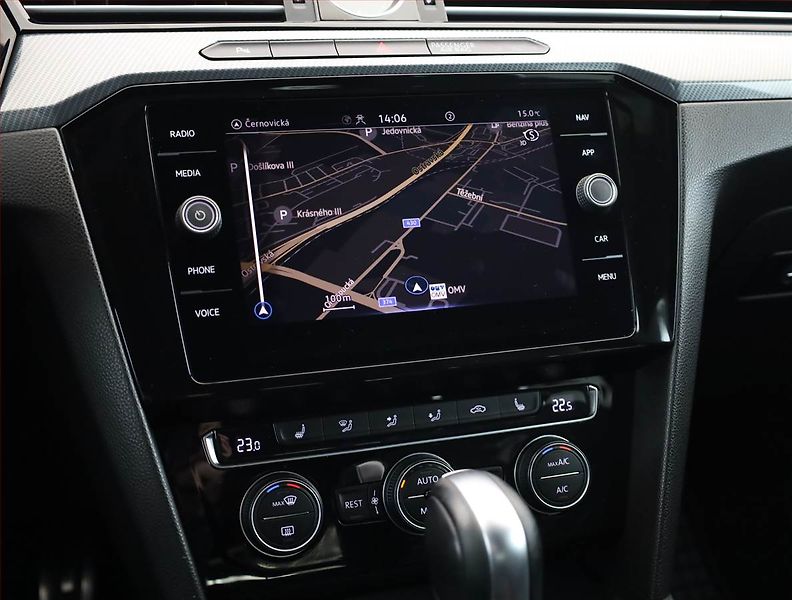 Volkswagen Arteon (2019) R-line 2.0 TDI - fotka 10 z 20