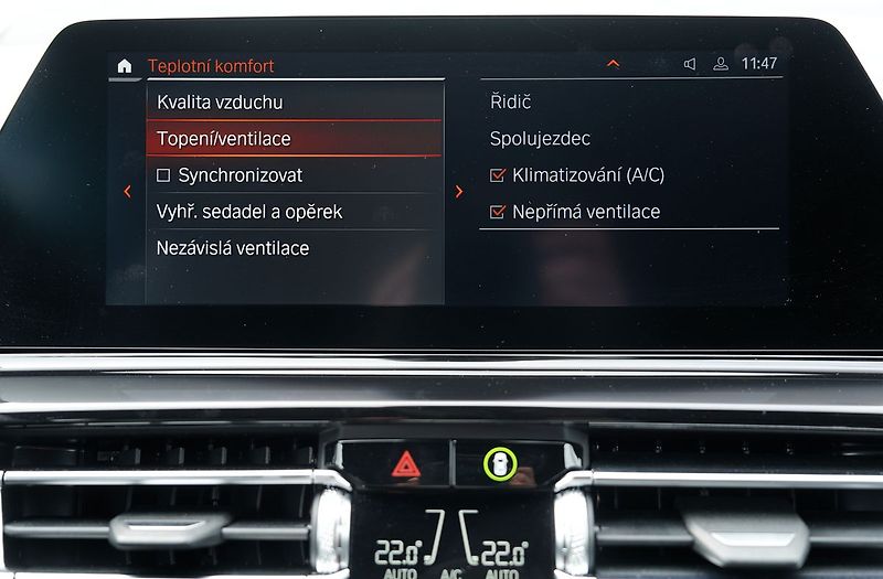 BMW Řada 8 840i Gran Coupe/Led/340 PS - fotka 45 z 49