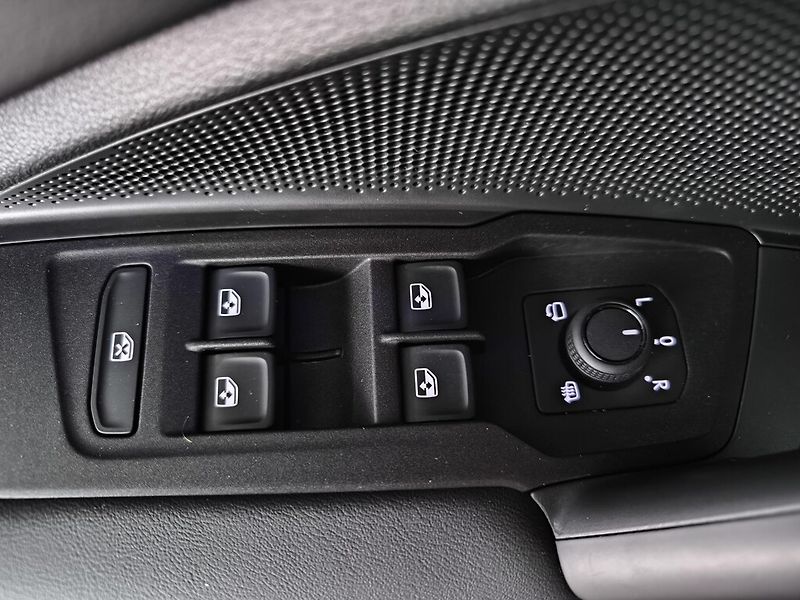 Volkswagen Tiguan DSG 1,5 TSi 96 kW Life - fotka 15 z 21