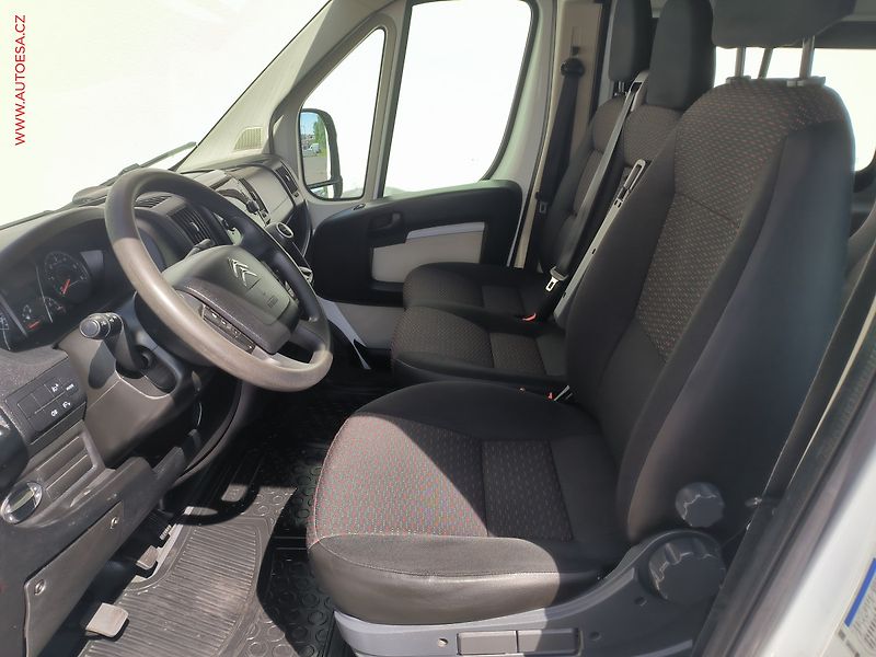 Citroën Jumper (2018) 2.0HDi L3H2 6míst, ČR, AC - fotka 9 z 17