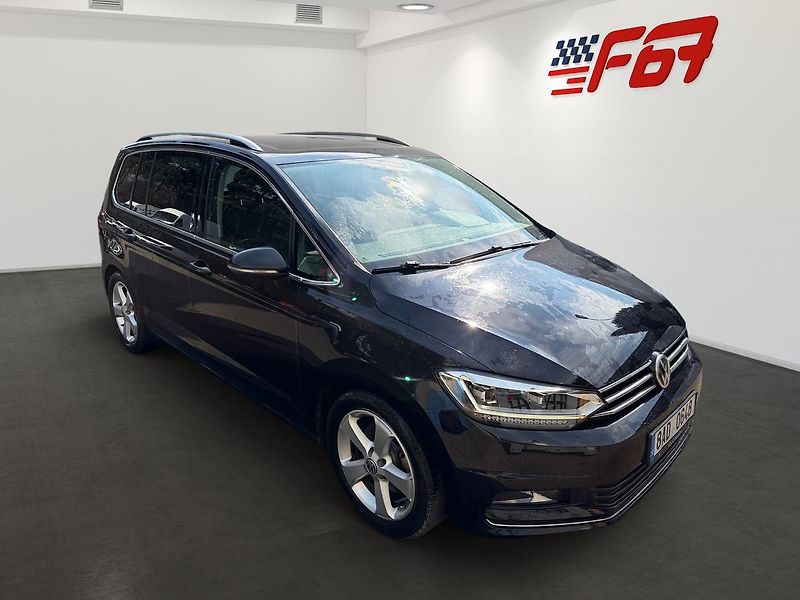 Volkswagen Touran - fotka 2 z 20