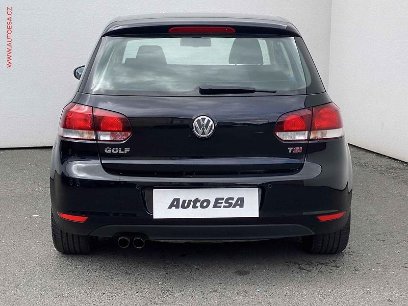 Volkswagen Golf (2011) 1.4 TSi, Highline, +kola - fotka 5 z 18