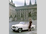 Škoda 450 s Miss USA 1957 Charlottou Sheffieldovou.