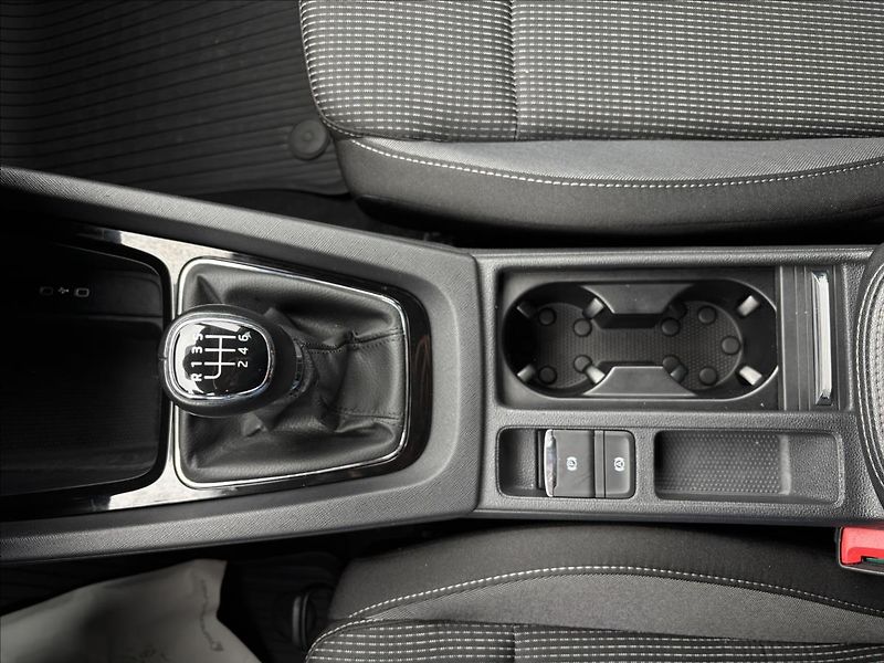 Škoda Octavia 1,5 TSI 110kW Ambition - fotka 31 z 32