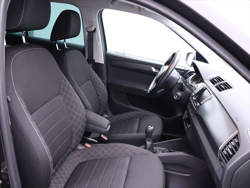 Škoda Fabia 1.2 TSI 81kW CZ Style - fotka 11 z 31