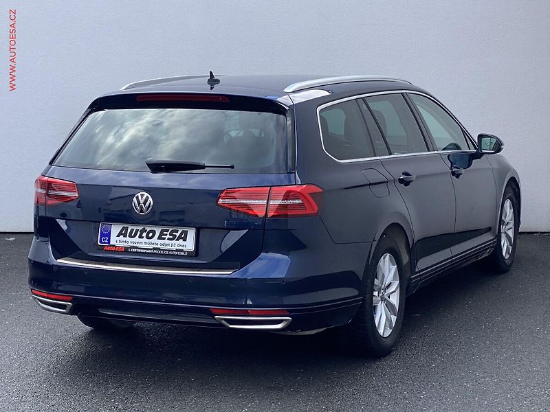 Volkswagen Passat (2015) 1.4 TSi, Comfortline, LED - fotka 4 z 18