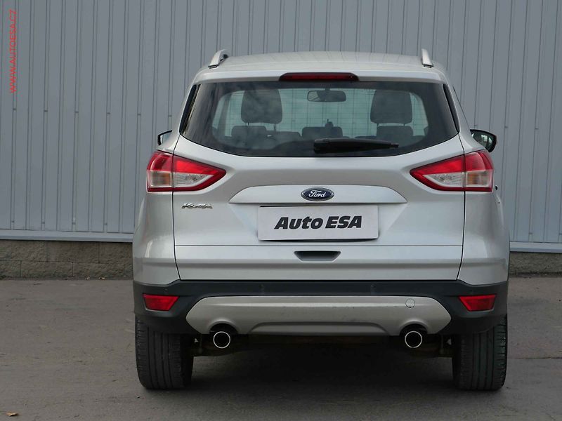 Ford Kuga (2013) 2.0 TDCi, AC, tempo - fotka 5 z 19
