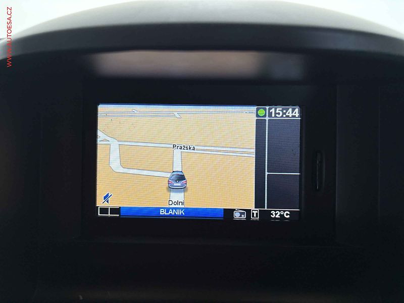 Renault Koleos (2011) 2.0DCi 4x4, ČR, Navi, xenon - fotka 11 z 15