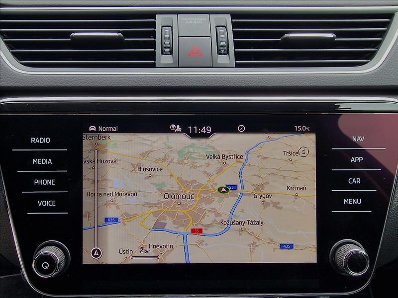 Škoda Superb 2.0TDI 147kW 4x4 DSG Style,ČR - fotka 25 z 50