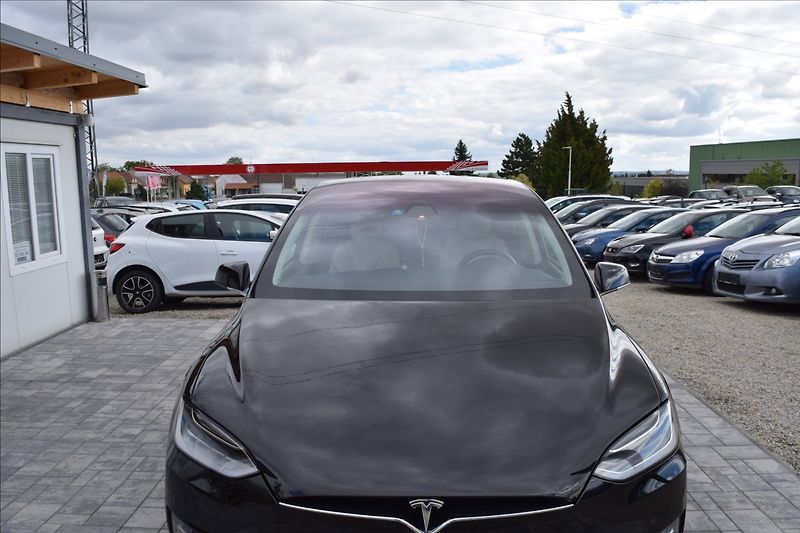 Tesla Model X 100D 4x4 ZÁRUKA TAŽNÉ - fotka 3 z 36
