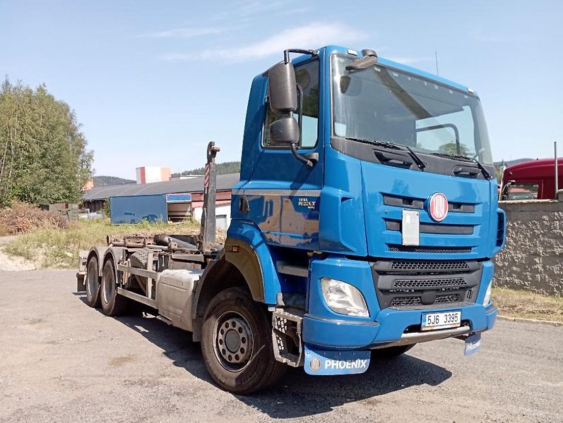 Tatra (2015) T158 Phoenix - fotka 13 z 23