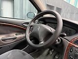 Citroën C5 2,0 HDi  - náhled 20