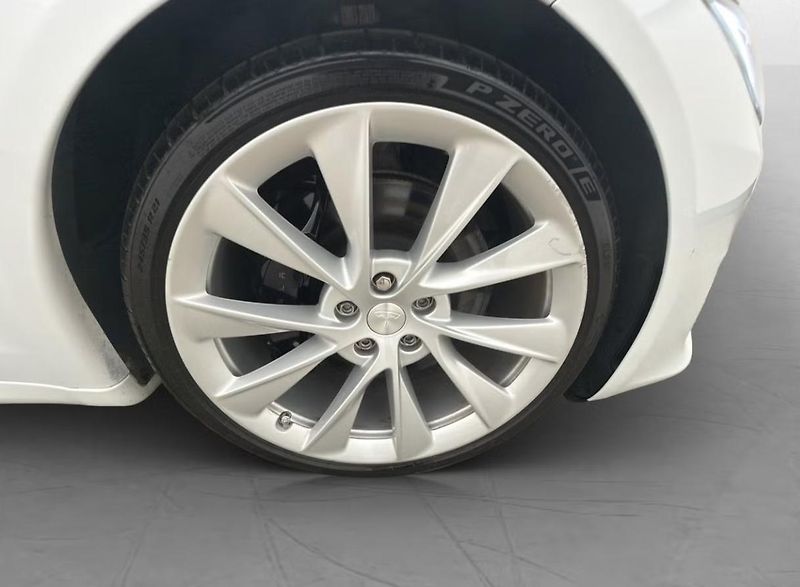 Tesla Model S LR AWD Vzduch Yoke Pano Kamera - fotka 33 z 33