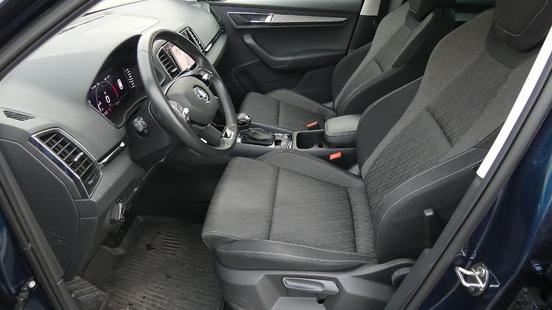 Škoda Karoq 1,5 TSI DSG Style - fotka 18 z 21