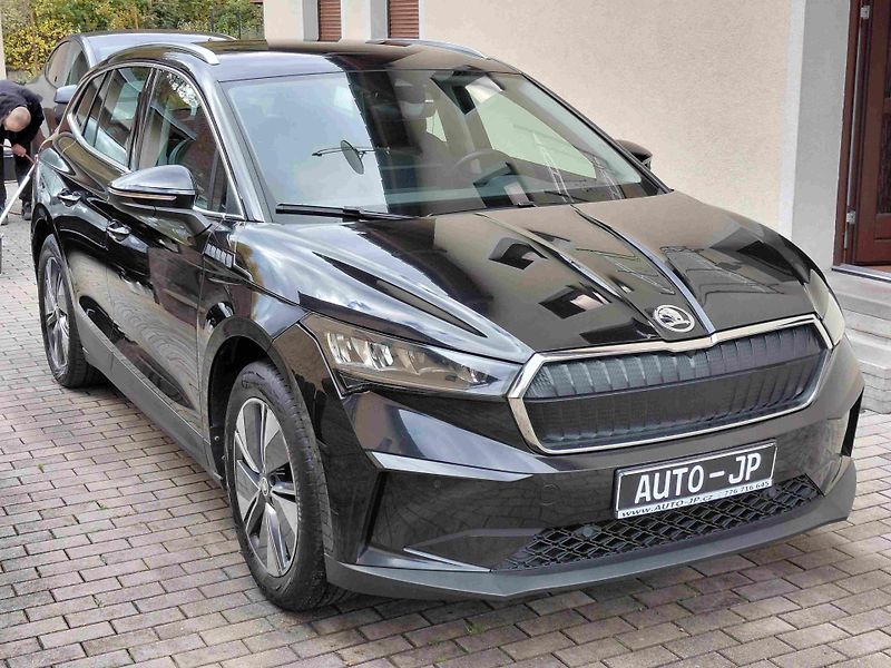 Škoda Enyaq (2022) iV 80  150kW  LED 19ALU  96,6% - fotka 2 z 7
