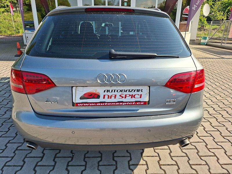 Audi A4 (2012) 3.0TDI 176kW 7A QUATTRO - fotka 7 z 39