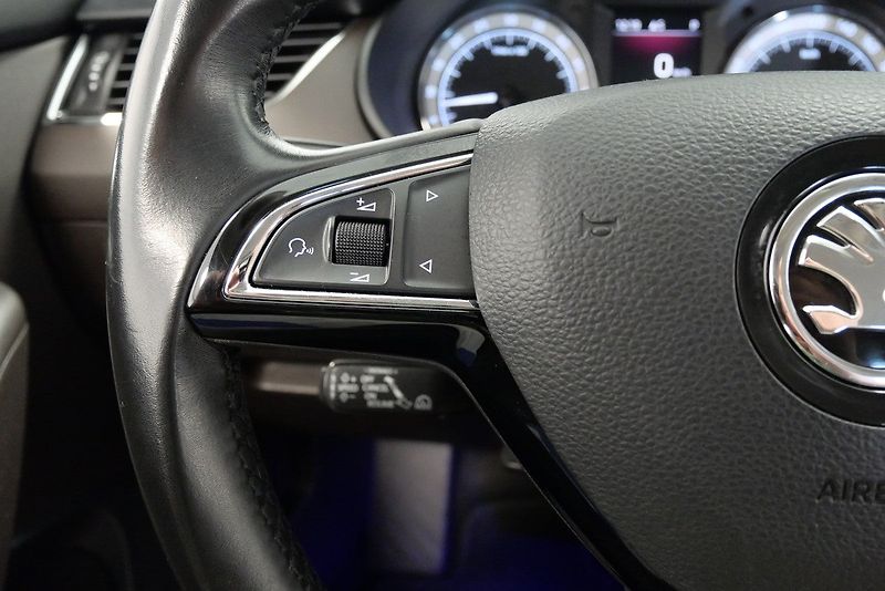 Škoda Octavia - fotka 16 z 29