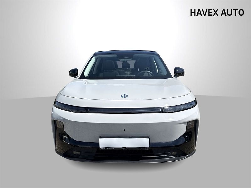 Leapmotor B10 (2025) DESIGN PROMAX 67,1 kWh - fotka 4 z 34